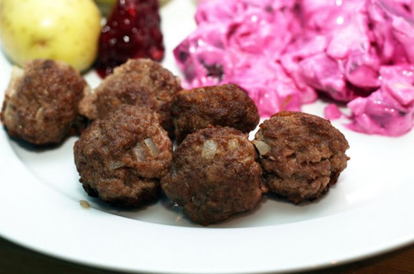 Swedish meatballs (Köttbullar)