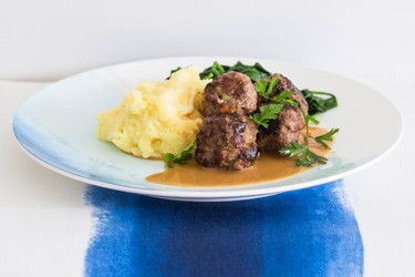 Swedish meatballs (Köttbullar)