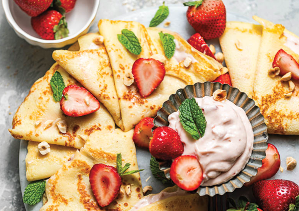 Swedish pancakes with strawberry cream