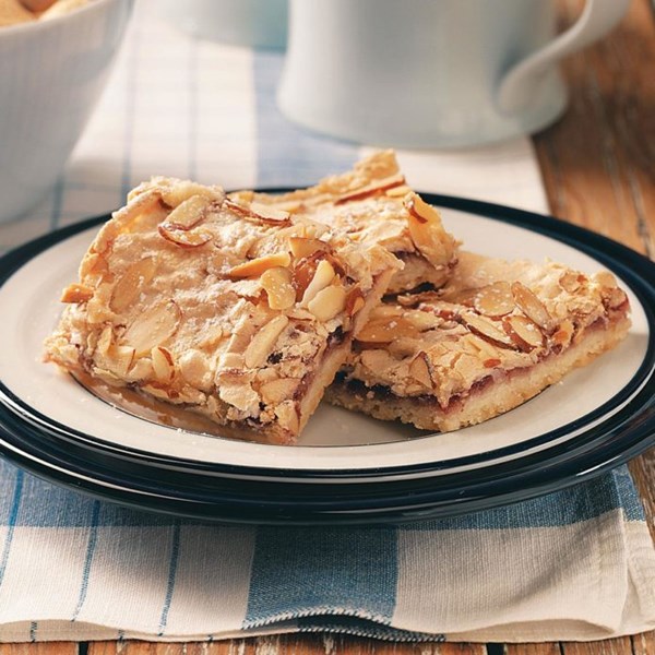 Swedish raspberry almond bars