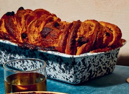 Swedish saffron bread