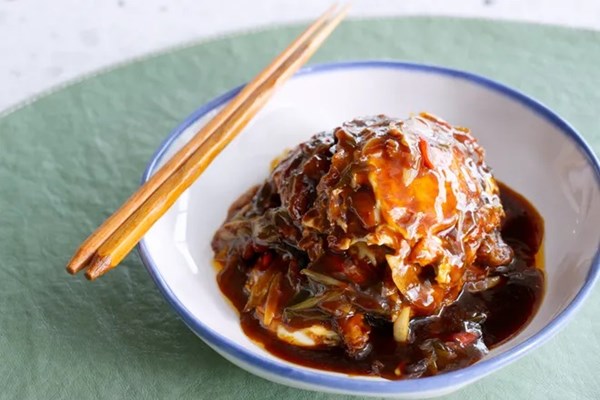 Sweet & sour braised fried eggs