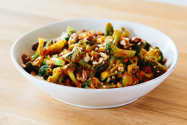 Sweet & spicy broccoli