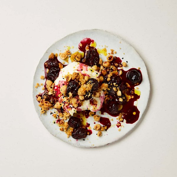 Sweet and salty deconstructed cheesecake
