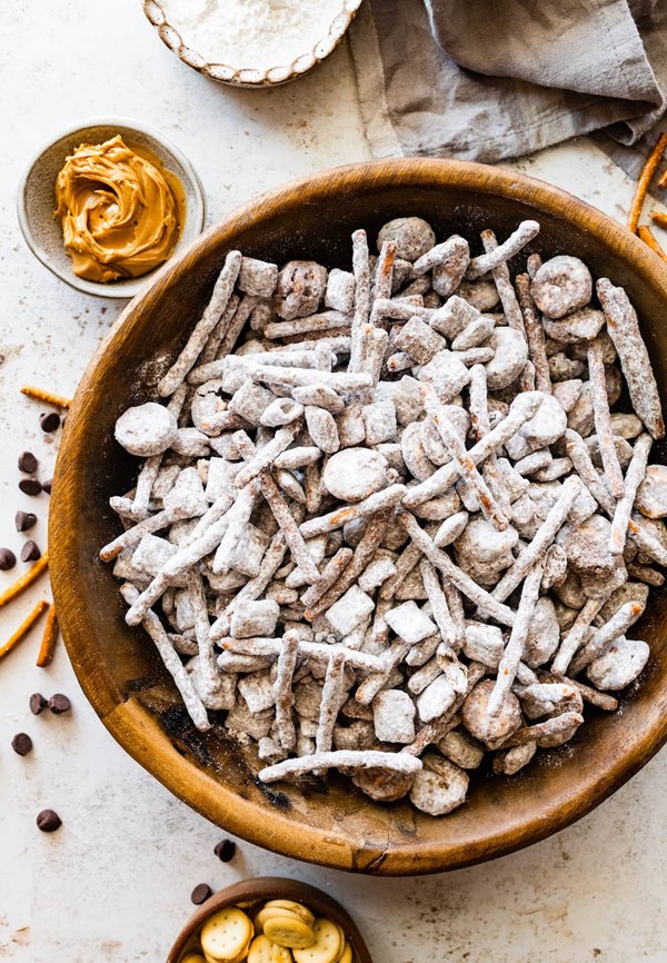 Sweet and salty puppy chow