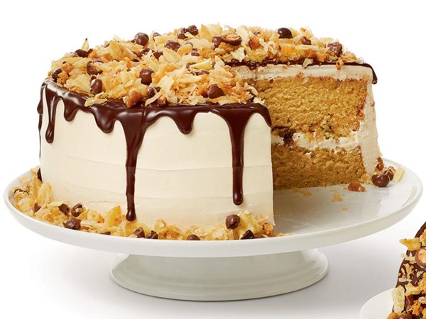 Sweet-and-salty snack-food cake