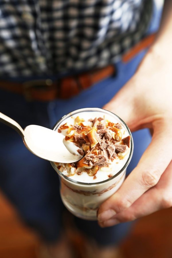 Sweet and salty yogurt snack