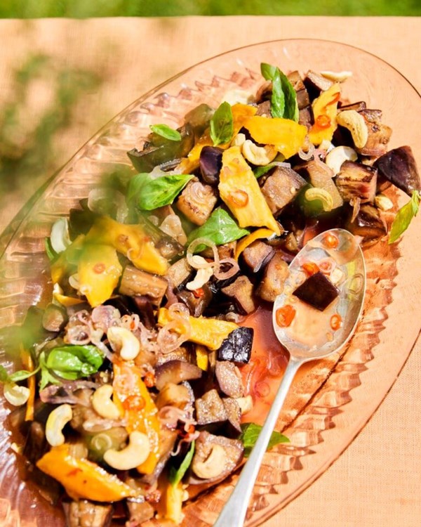 Sweet-and-sour marinated aubergine salad