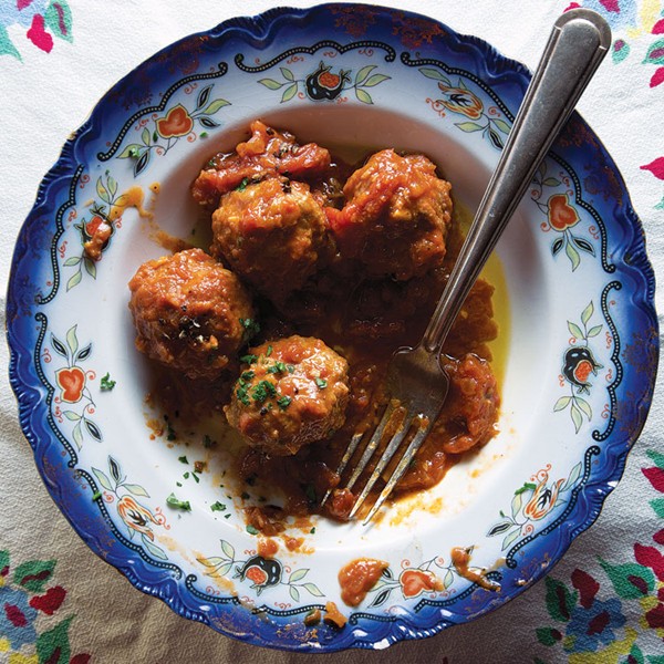 Sweet and sour potted meatballs