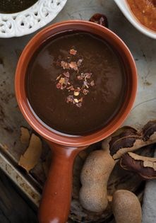 Sweet and sour tamarind chutney (Imlli ki meethi chutney)