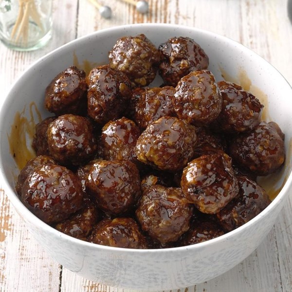 Sweet and spicy air-fryer meatballs
