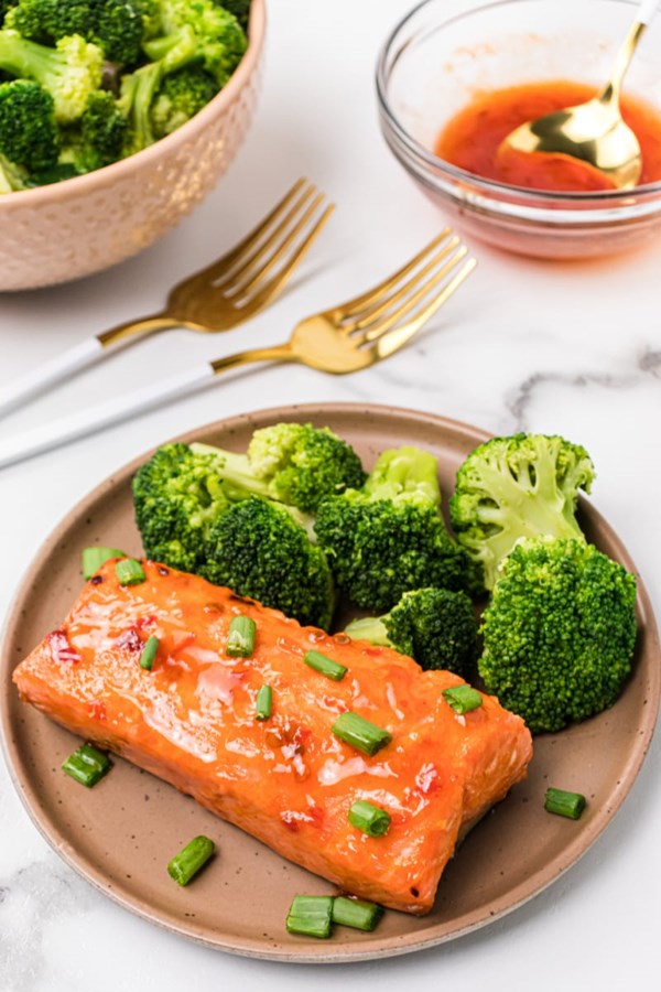 Sweet and spicy air fryer salmon