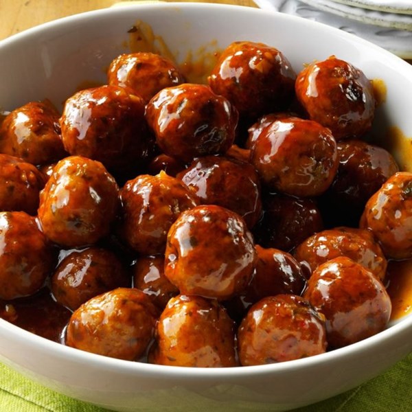 Sweet and spicy Asian meatballs
