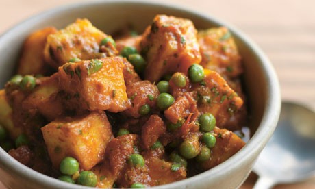 Sweet and spicy cheese and peas (Mattar paneer)