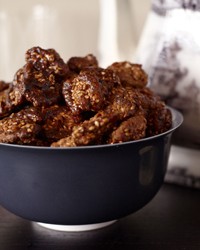 Sweet-and-spicy sesame walnuts