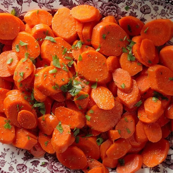 Sweet candied carrots