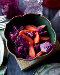 Sweet cauliflower-and-carrot pickles