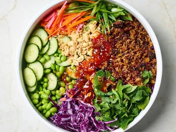 Sweet chili crispy rice salad