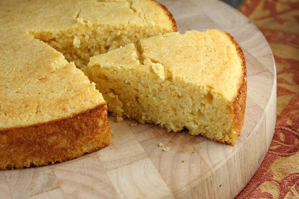 Sweet cornbread