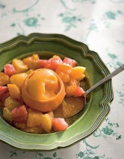 Sweet egg custard (Tocino de cielo)