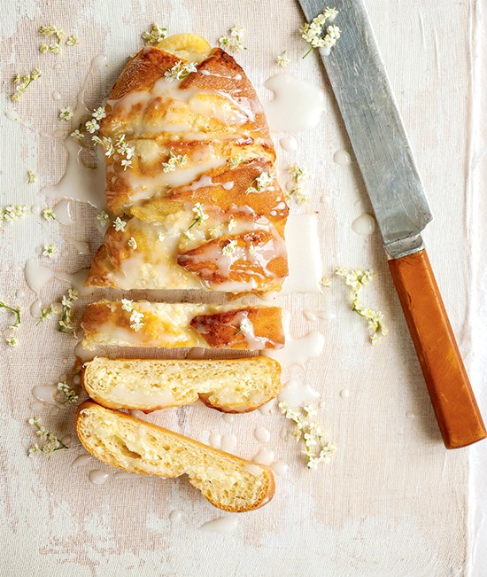 Sweet farmer cheese Danish with elderflower glaze