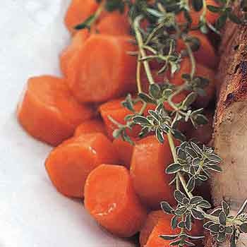 Sweet maple carrots