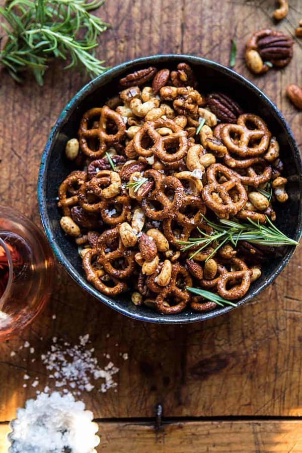 Sweet 'n' savory roasted nuts and pretzels