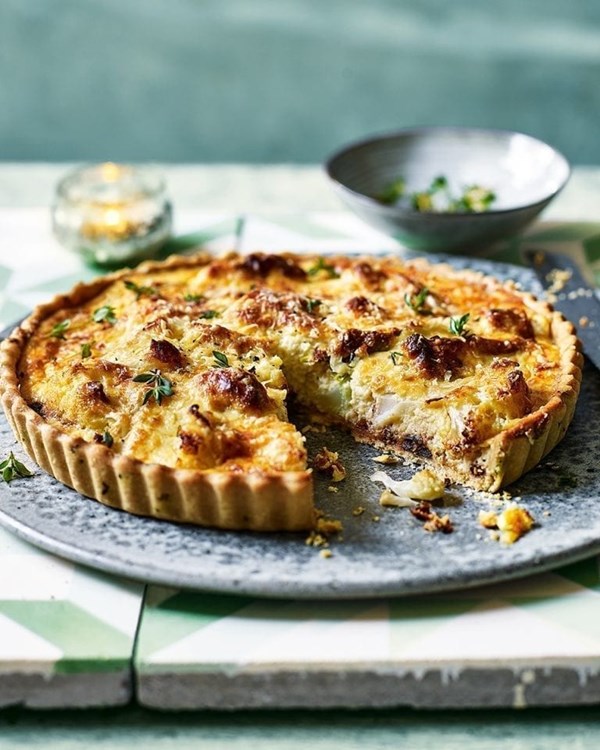Sweet onion and cauliflower tart