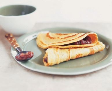 Sweet pancake (Dora yaki)