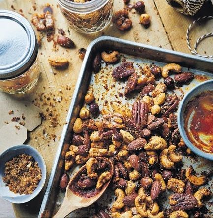 Sweet paprika & pul biber nuts