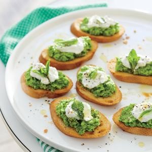 Sweet pea crostini with ricotta