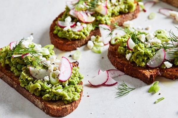 Sweet pea toasts with feta