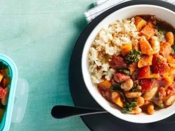 Sweet potato and kale chili