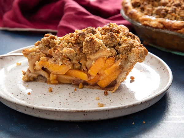 Sweet potato–apple pie with almond-thyme crumble