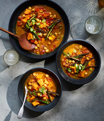 Sweet potato, chickpea and coconut curry
