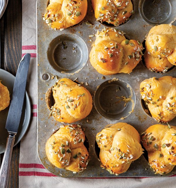 Sweet potato clover leaf rolls