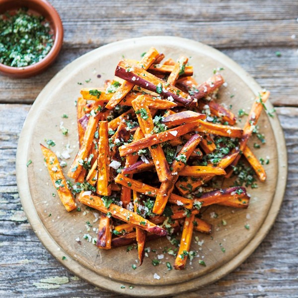 Sweet potato fries with garlic & herbs