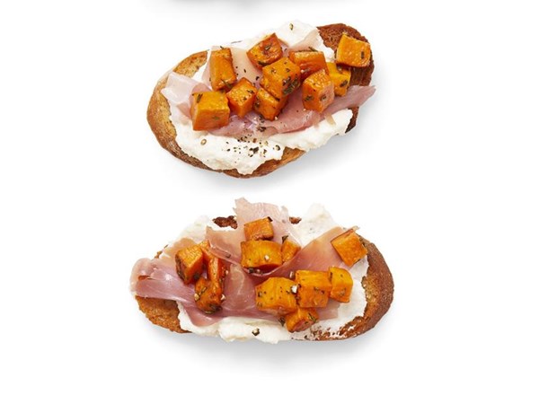 Sweet potato-marshmallow crostini 