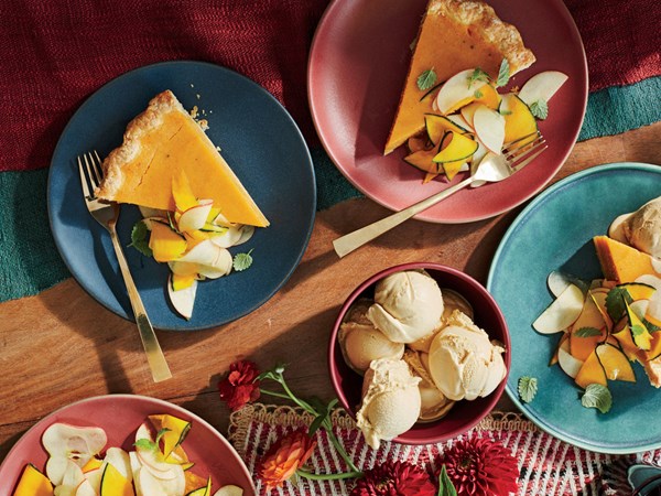 Sweet potato pie with Honeycrisp-kabocha salad