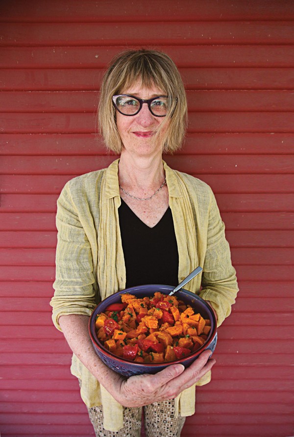 Sweet potato salad with tomatoes and ginger