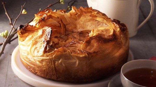 Sweet potato soufflé pie
