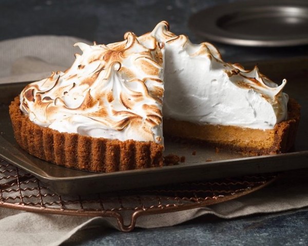 Sweet potato tart [vanilla bean meringue]