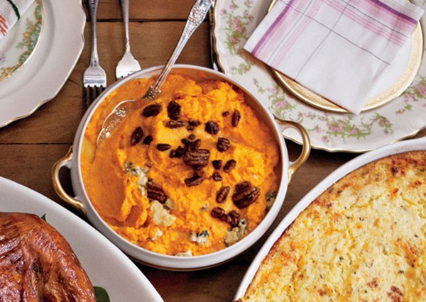 Sweet potatoes with blue cheese and pecans