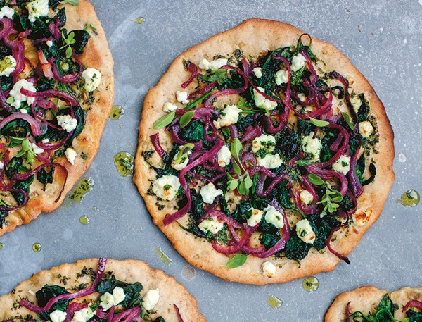 Sweet red onion and hazelnut pizzette