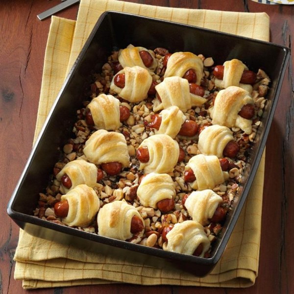 Sweet sausage rolls 