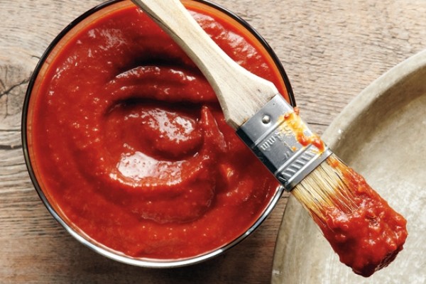 Sweet smoky tomato basting sauce