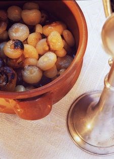 Sweet sour baby onions (Cipolline in agro-dolce)