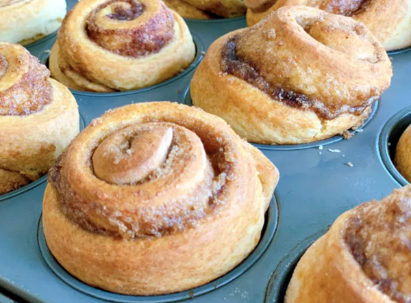 Sweet sourdough cinnamon rolls