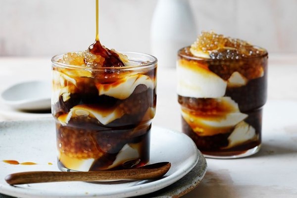 Sweet tofu (Filipino taho)