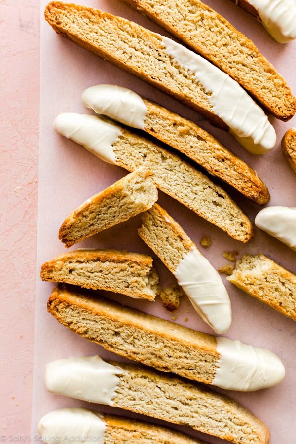 Sweet vanilla bean biscotti